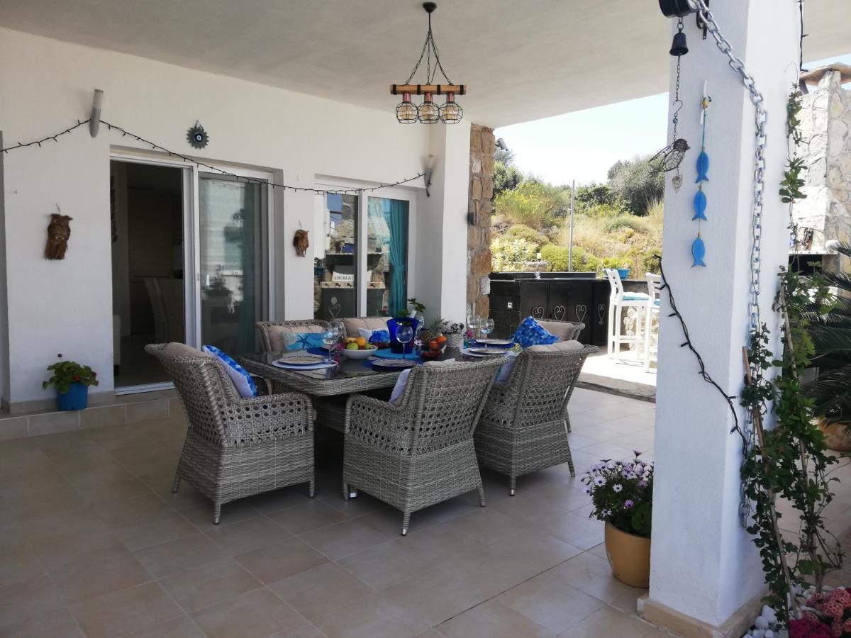 Villa Priene - Gumusluk Private Pool ภายนอก รูปภาพ