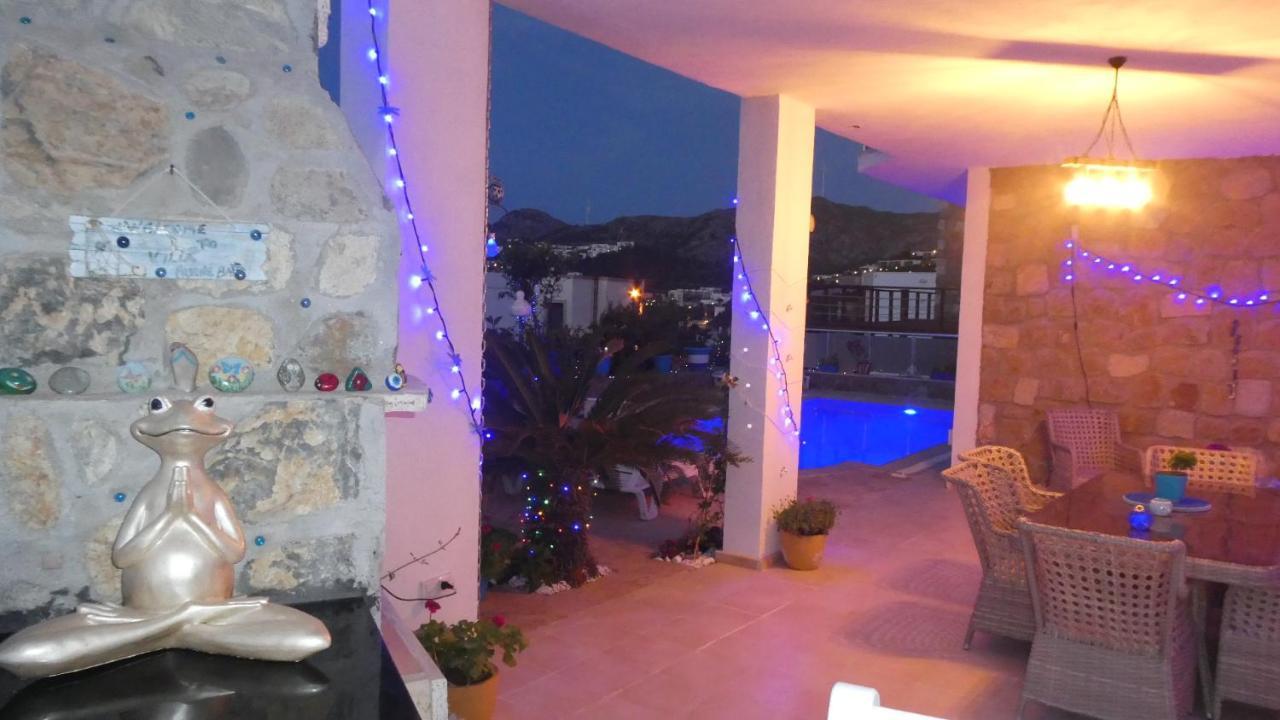 Villa Priene - Gumusluk Private Pool ภายนอก รูปภาพ